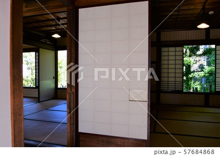 やきもの散歩道　常滑 57684868