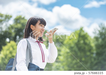スマホ スマートフォン 中高生 スマホ スマートフォン 中高生 57686335