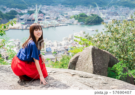 若い女性 観光 尾道 女子旅 57690407