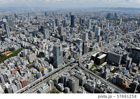大阪市中央区を空撮 57691258