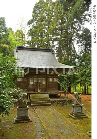 一乗谷散歩・春日神社 社殿 一乗谷散歩・春日神社 社殿 57694046