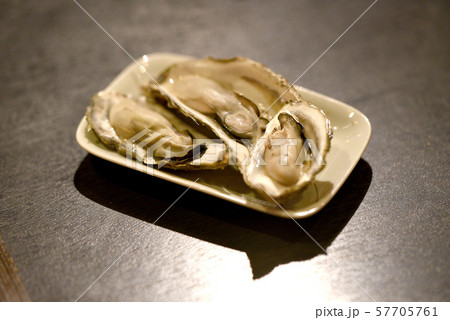 美味しい牡蠣 美味しい牡蠣 57705761