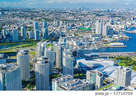 みなとみらい地区から新宿副都心方向を俯瞰撮影 57710709