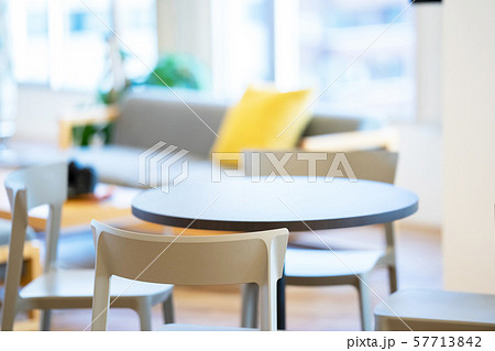 ビジネス　テーブル　机 57713842