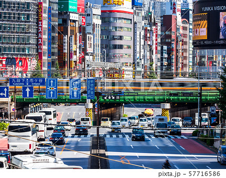 東京都市風景　新宿 57716586