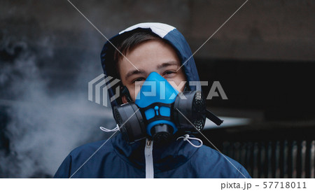 Protection respirator half mask for toxic gas Protection respirator half mask for toxic gas 57718011