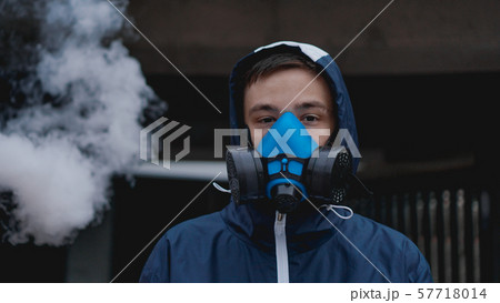 Protection respirator half mask for toxic gas Protection respirator half mask for toxic gas 57718014
