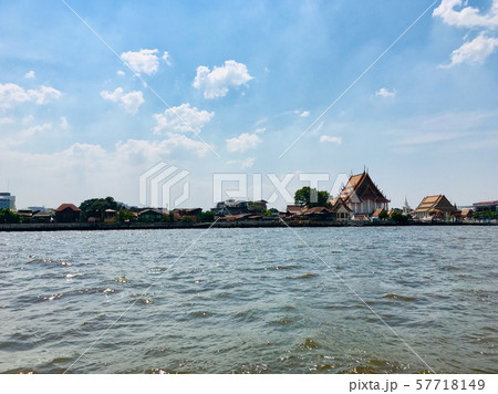 Scenery of Chao Phraya river with temple and house river side, Bangkok, Thailand Scenery of Chao Phraya river with temple and house river side, Bangkok, Thailand 57718149