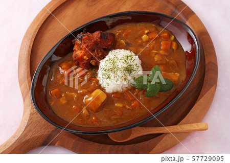 美味しそうなカレーライス 美味しそうなカレーライス 57729095