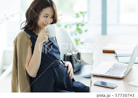 妊婦 ビジネス 妊婦 ビジネス 57730743