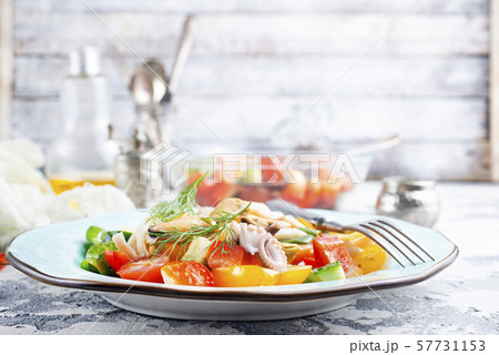 seafood 57731153