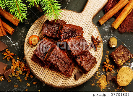chocolate cake chocolate cake 57731332