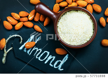 almond 57731698