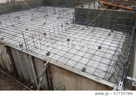 住宅建築の現場 57735766
