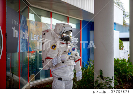 NASA NASA 57737373