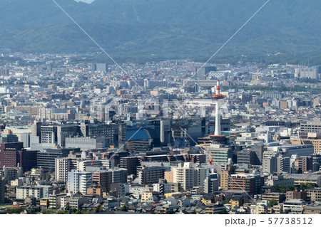 京都市東山山頂の将軍塚から俯瞰する京都京都駅方面 京都市東山山頂の将軍塚から俯瞰する京都京都駅方面 57738512