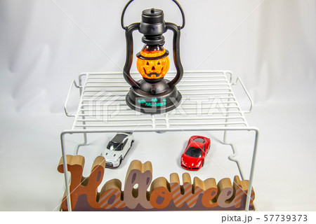 日本で食べられるハロウィーンのごちそう。 57739373