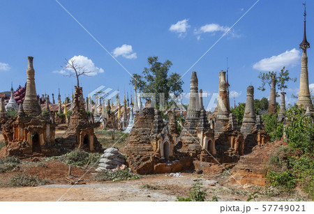 Buddhist Temple of Shwe Inn Thein Paya - Ithein - 57749021