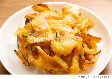 小えびのかき揚げ。 小えびのかき揚げ。 57751103