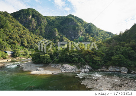 国道41号線　中山七里の屏風岩 57751812