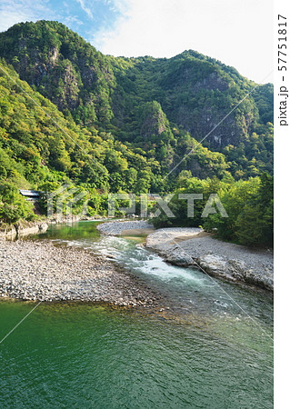 国道41号線　中山七里の屏風岩 57751817