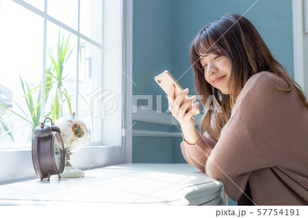 スマホ コミュニケーション スマホ コミュニケーション 57754191