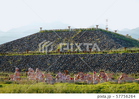 八幡塚古墳 (保渡田古墳群) 高崎市 八幡塚古墳 (保渡田古墳群) 高崎市 57756264