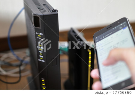 モデム　ルーター　スマホ 57756360