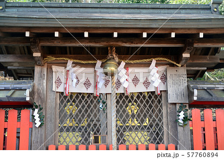 櫟谷宗像神社拝殿-2 57760894