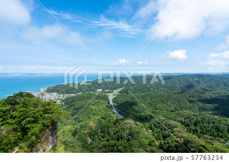 鋸山から見る金谷の風景 57763234