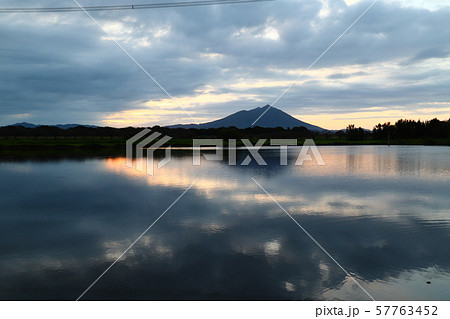 母子島からの筑波山　　　　茨城県絶景 57763452