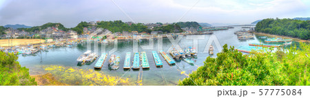 坊勢島の漁船（兵庫県姫路市家島町坊勢）※作品コメント欄に撮影位置 57775084