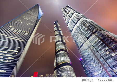 上海高層ビル夜景 57777881