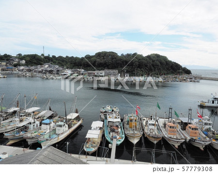 室津漁港 57779308