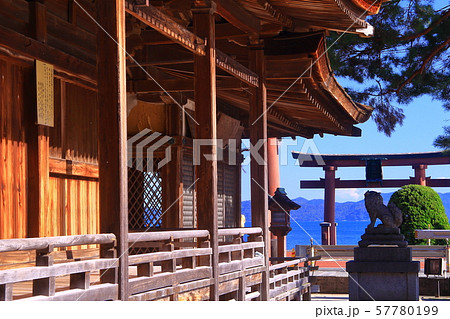 白髭神社(滋賀県高島市)湖中大鳥居 白髭神社(滋賀県高島市)湖中大鳥居 57780199