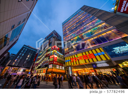 日本の東京都市景観　東京・秋葉原駅前開発（電気街に誕生した新ビル・画面左奥） 57782496