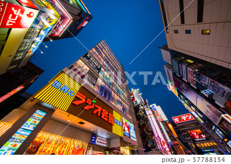 日本の東京都市景観　変貌する東京・秋葉原（ラジオ会館など） 57788154