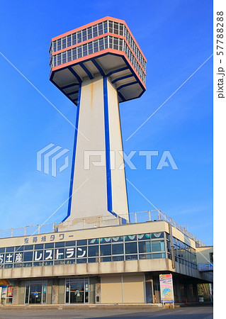 【福井県】晴天下の東尋坊タワー 57788288