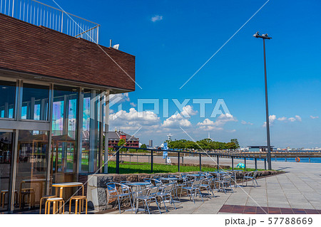 横浜 像の鼻テラス 横浜港 57788669