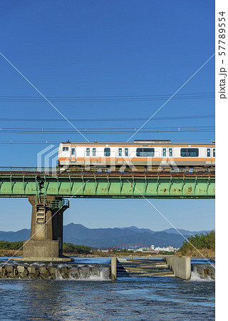 【中央線　E233系　多摩川】 57789554