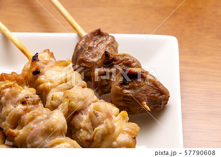 焼鳥(塩焼き)盛り合わせ。 57790608
