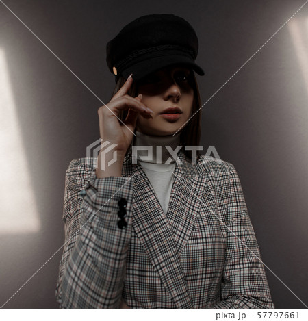Beautiful stylish woman in fashionable clothes Beautiful stylish woman in fashionable clothes 57797661