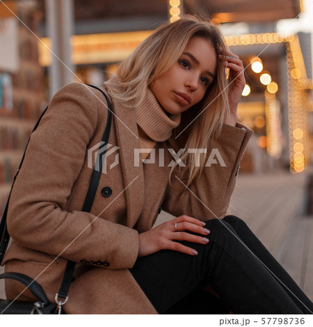 Beautiful stylish attractive young woman  57798736