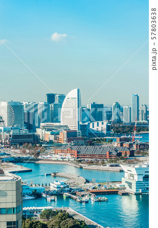 city skyline aerial day view in Yokohama, Japan 57803638