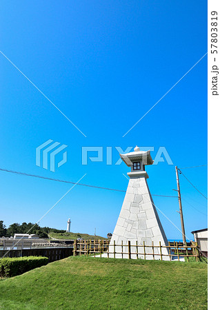 石川県　安宅湊常夜燈 57803819