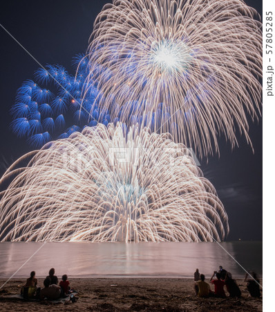 津花火大会 57805285