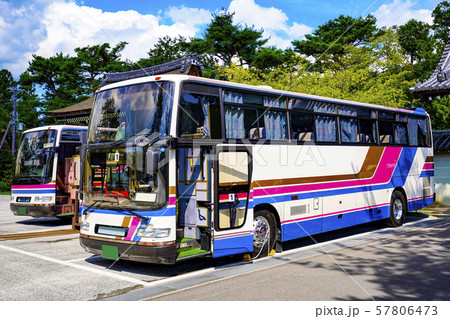 大型バス 57806473