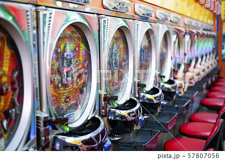 パチンコ 57807056