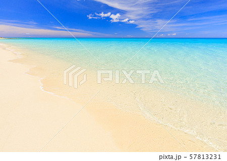 宮古島市来間島_長間浜の絶景 宮古島市来間島_長間浜の絶景 57813231