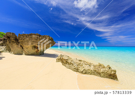 宮古島市来間島 隠れビーチの写真素材